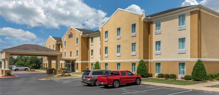 Comfort Inn & Suites Exterior