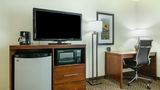 Quality Suites Springdale Suite