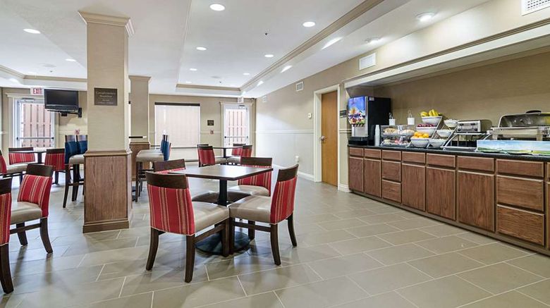 <b>Quality Suites Springdale Restaurant</b>. Images powered by <a href="https://iceportal.shijigroup.com/" title="IcePortal" target="_blank">IcePortal</a>.
