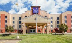 Sleep Inn & Suites