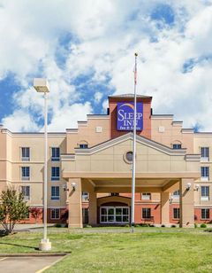 Sleep Inn & Suites