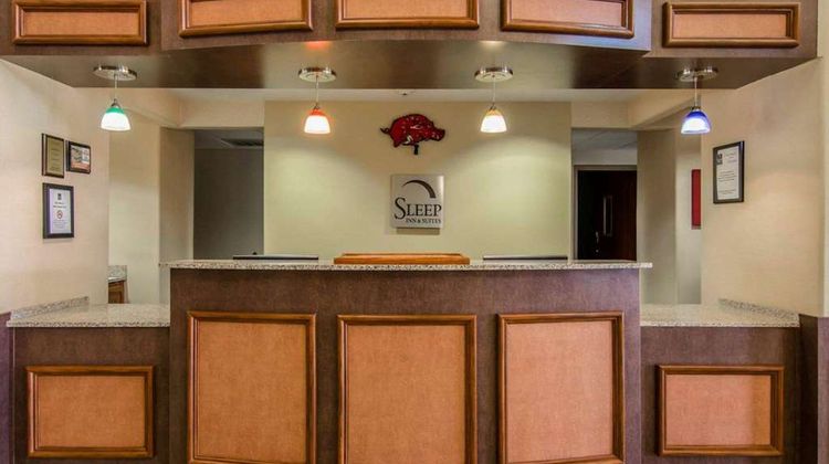 Sleep Inn & Suites Lobby