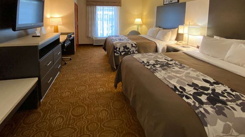 <b>Sleep Inn & Suites Room</b>. Images powered by <a href="https://iceportal.shijigroup.com/" title="IcePortal" target="_blank">IcePortal</a>.