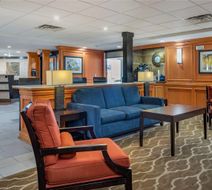 Comfort Inn and Suites Little Rock Airport Lobby