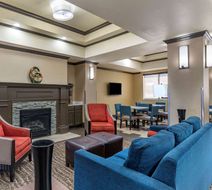 Comfort Inn and Suites El Dorado Lobby