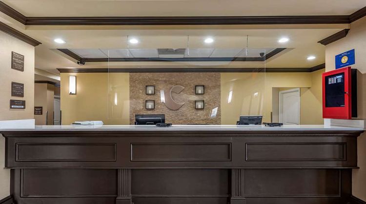 Comfort Inn and Suites El Dorado Lobby