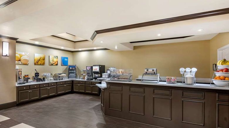 <b>Comfort Inn and Suites El Dorado Restaurant</b>. Images powered by <a href="https://iceportal.shijigroup.com/" title="IcePortal" target="_blank">IcePortal</a>.