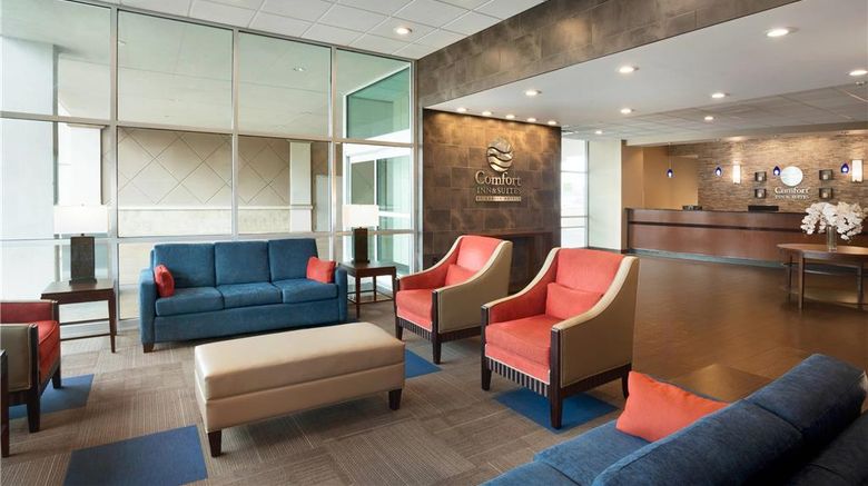 <b>Comfort Inn & Suites Presidential Lobby</b>. Images powered by <a href="https://iceportal.shijigroup.com/" title="IcePortal" target="_blank">IcePortal</a>.