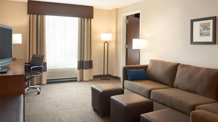 Comfort Inn & Suites Presidential Suite
