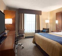 Comfort Inn & Suites Presidential Room
