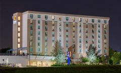 Comfort Inn & Suites Presidential