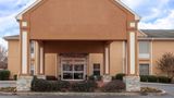 Quality Inn & Suites 1-40 East Exterior