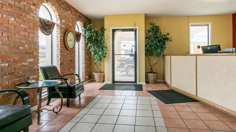 <b>Econo Lodge Lobby</b>. Images powered by <a href="https://iceportal.shijigroup.com/" title="IcePortal" target="_blank">IcePortal</a>.