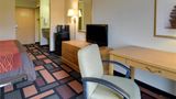 <b>Quality Inn & Suuites Room</b>. Images powered by <a href="https://iceportal.shijigroup.com/" title="IcePortal" target="_blank">IcePortal</a>.