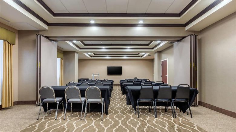 <b>Comfort Inn & Suites Meeting</b>. Images powered by <a href="https://iceportal.shijigroup.com/" title="IcePortal" target="_blank">IcePortal</a>.