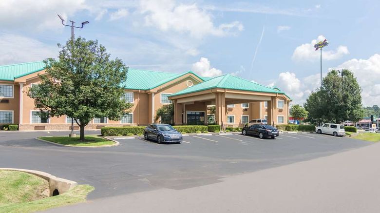 <b>Quality Inn and Suites Alma I-40 Exterior</b>. Images powered by <a href="https://iceportal.shijigroup.com/" title="IcePortal" target="_blank">IcePortal</a>.