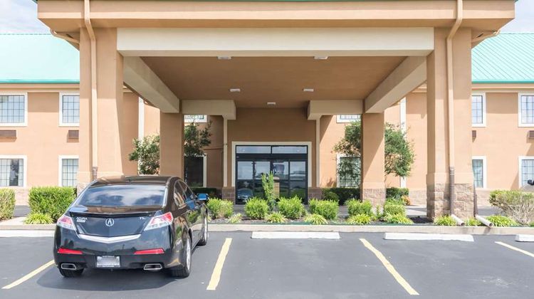 Quality Inn and Suites Alma I-40 Exterior