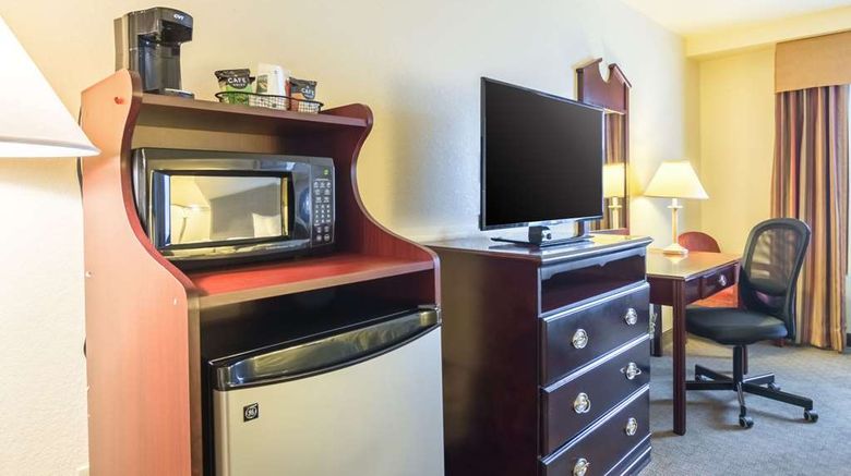 <b>Quality Inn and Suites Alma I-40 Room</b>. Images powered by <a href="https://iceportal.shijigroup.com/" title="IcePortal" target="_blank">IcePortal</a>.
