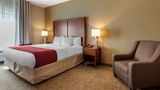 <b>Comfort Inn & Suites Room</b>. Images powered by <a href="https://iceportal.shijigroup.com/" title="IcePortal" target="_blank">IcePortal</a>.