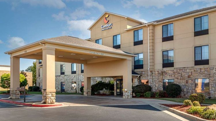 Comfort Inn & Suites Exterior