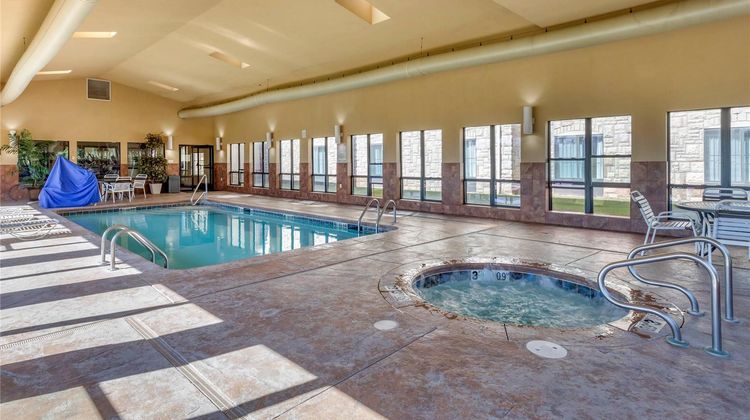 Comfort Inn & Suites Pool