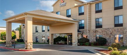 Comfort Inn & Suites Exterior