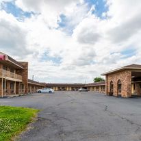 Econo Lodge and Suites Brinkley