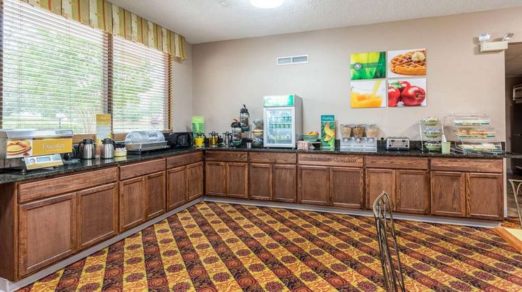 Quality Inn Heber Springs Restaurant