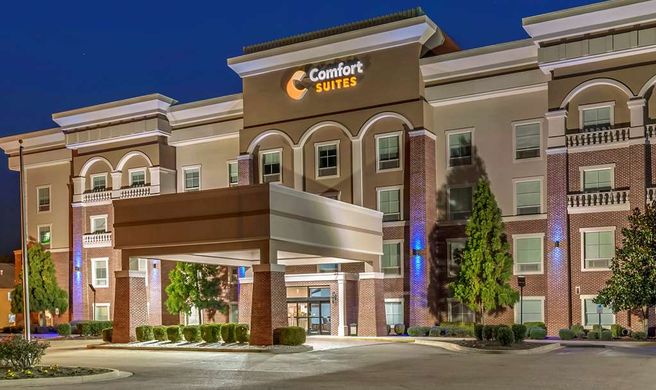 Comfort Suites West Memphis Exterior