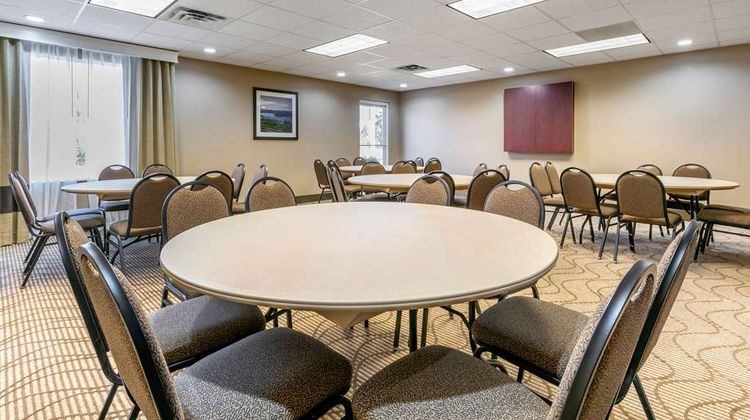 Comfort Inn & Suites Meeting