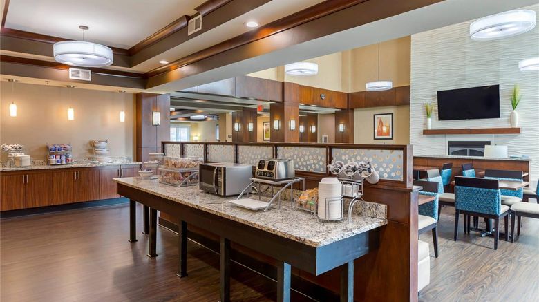 <b>Comfort Suites Little Rock Restaurant</b>. Images powered by <a href="https://iceportal.shijigroup.com/" title="IcePortal" target="_blank">IcePortal</a>.