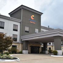 Comfort Suites