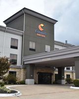 Comfort Suites