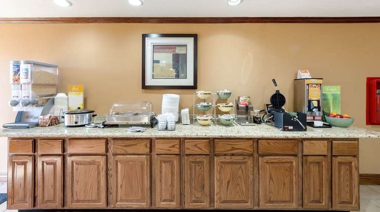 Quality Inn Siloam Springs Restaurant