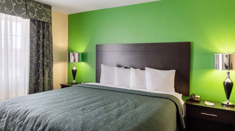 Quality Inn Siloam Springs Suite