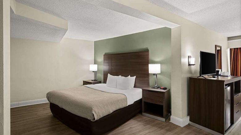 <b>Quality Inn & Stes Suite</b>. Images powered by <a href="https://iceportal.shijigroup.com/" title="IcePortal" target="_blank">IcePortal</a>.