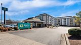 Quality Inn & Stes Exterior