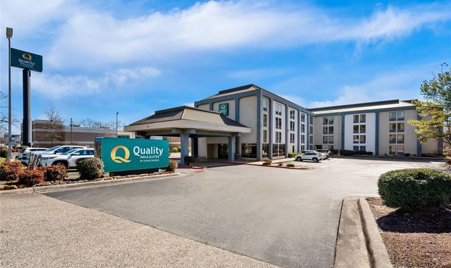Quality Inn & Stes Exterior