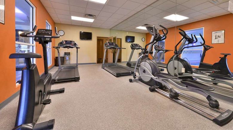 <b>Comfort Inn & Suites Health</b>. Images powered by <a href="https://iceportal.shijigroup.com/" title="IcePortal" target="_blank">IcePortal</a>.