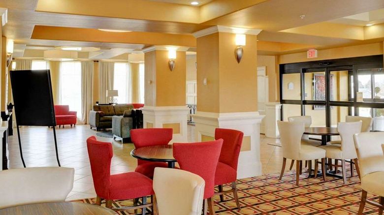 <b>Comfort Inn & Suites Restaurant</b>. Images powered by <a href="https://iceportal.shijigroup.com/" title="IcePortal" target="_blank">IcePortal</a>.