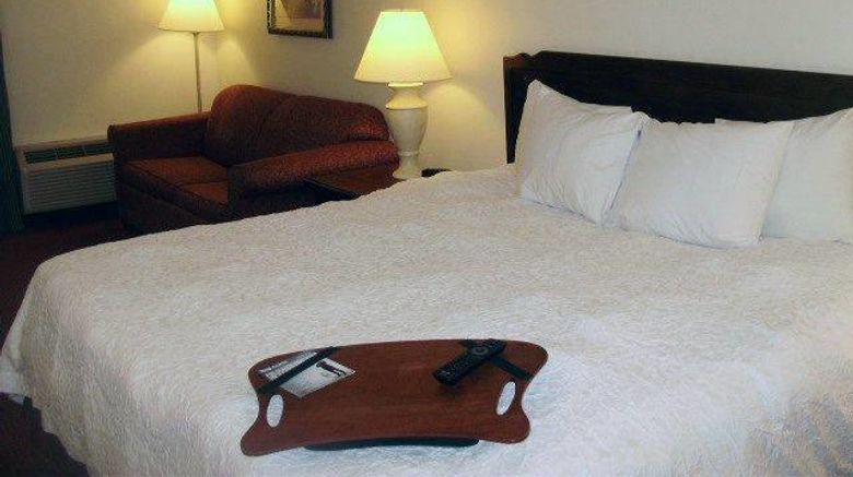 <b>Quality Inn, Searcy Suite</b>. Images powered by <a href="https://iceportal.shijigroup.com/" title="IcePortal" target="_blank">IcePortal</a>.