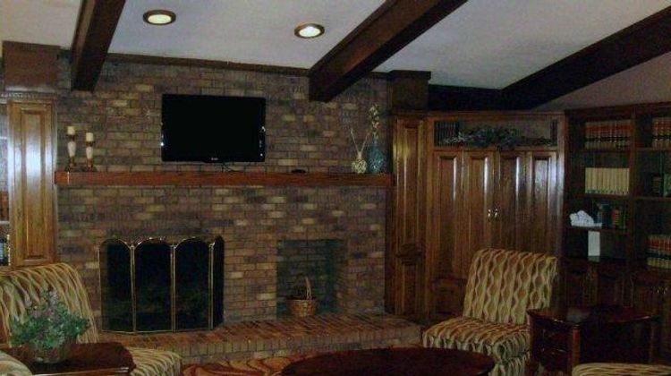 Quality Inn, Searcy Lobby