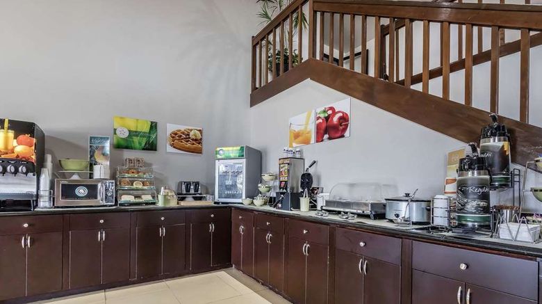 <b>Quality Inn & Suites Stuttgart Restaurant</b>. Images powered by <a href="https://iceportal.shijigroup.com/" title="IcePortal" target="_blank">IcePortal</a>.