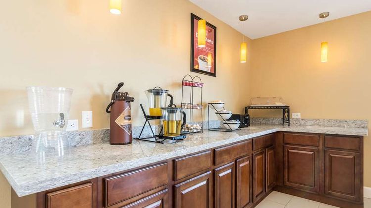 Econo Lodge Inn & Suites Restaurant