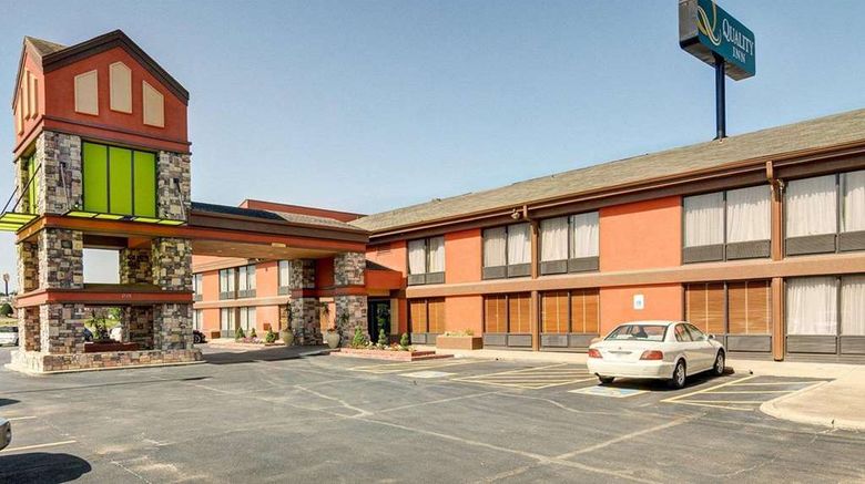 <b>Quality Inn Exterior</b>. Images powered by <a href="https://iceportal.shijigroup.com/" title="IcePortal" target="_blank">IcePortal</a>.