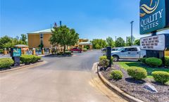 Quality Suites Maumelle
