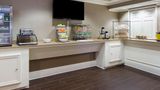 <b>Quality Inn & Suites West Restaurant</b>. Images powered by <a href="https://iceportal.shijigroup.com/" title="IcePortal" target="_blank">IcePortal</a>.