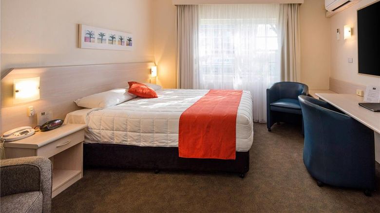 <b>Comfort Inn All Seasons Room</b>. Images powered by <a href="https://iceportal.shijigroup.com/" title="IcePortal" target="_blank">IcePortal</a>.