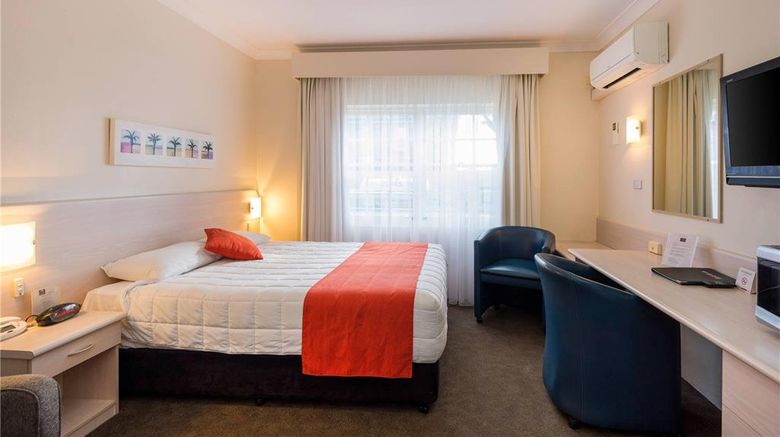 <b>Comfort Inn All Seasons Room</b>. Images powered by <a href="https://iceportal.shijigroup.com/" title="IcePortal" target="_blank">IcePortal</a>.