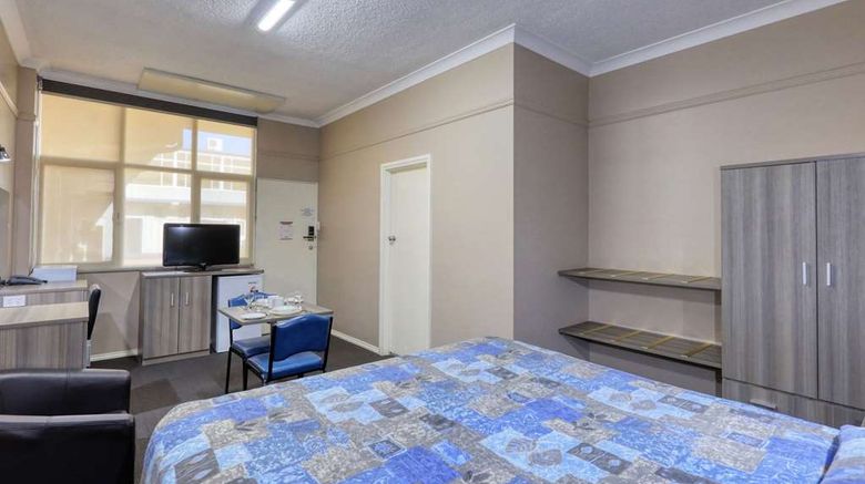 <b>Comfort Inn Crystal Suite</b>. Images powered by <a href="https://iceportal.shijigroup.com/" title="IcePortal" target="_blank">IcePortal</a>.